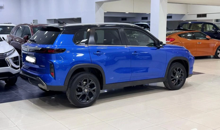 Toyota Urban Cruiser 2025 (Blue)