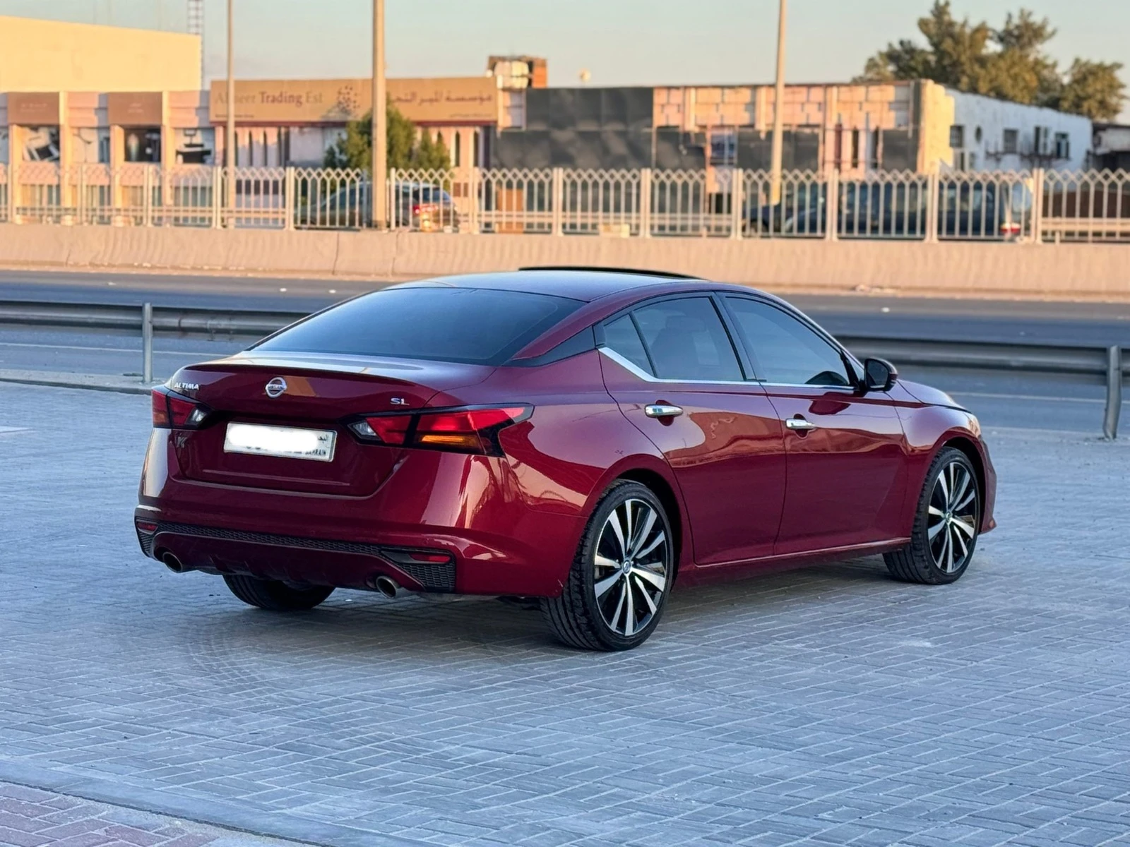 Nissan Altima SL 2019 (Red)