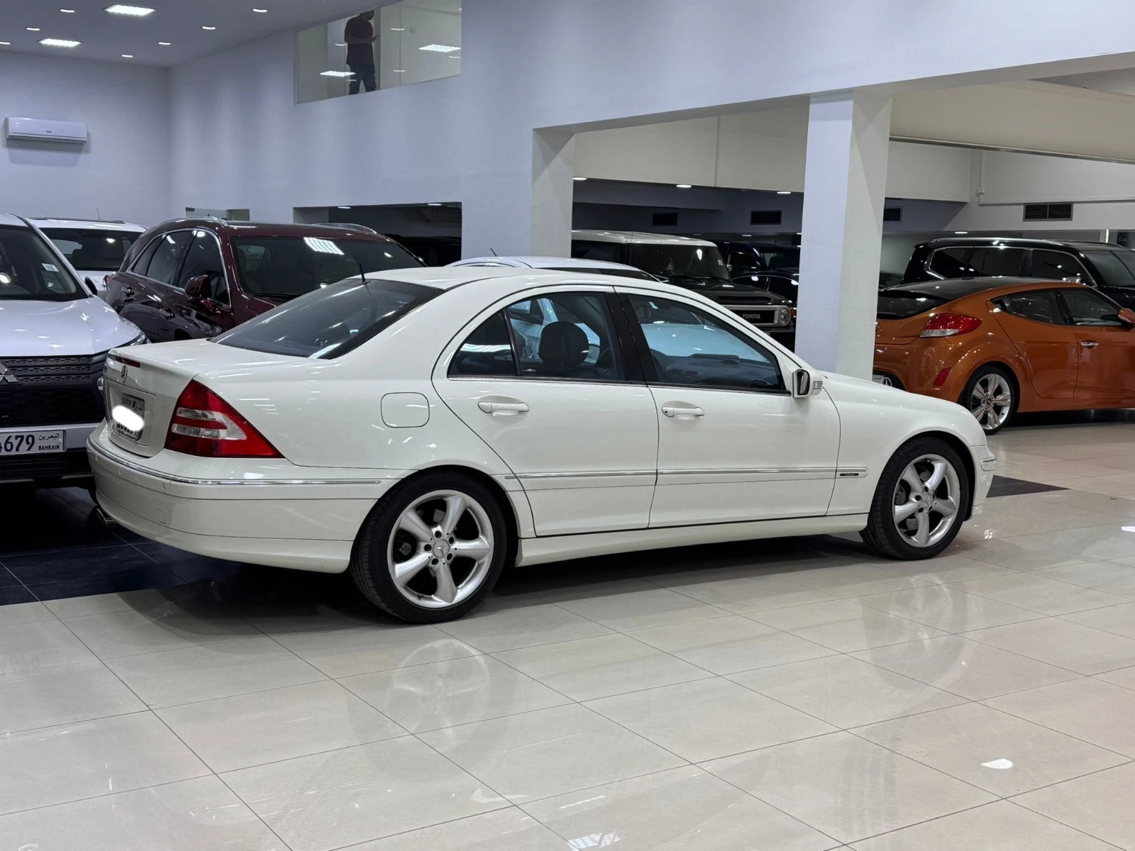 Mercedes Benz C-230 2007 (White)