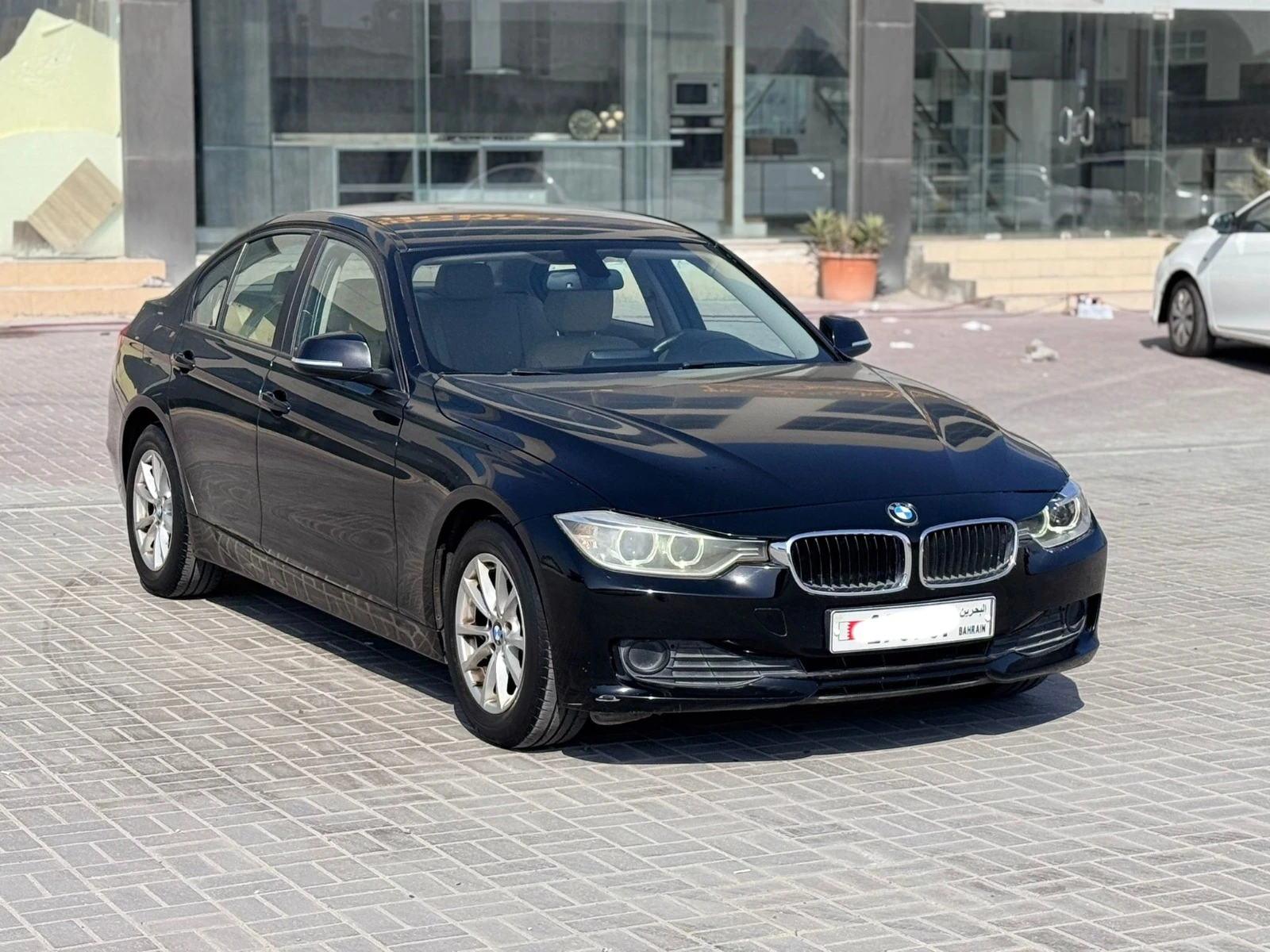 BMW 316i 2014 (Black)