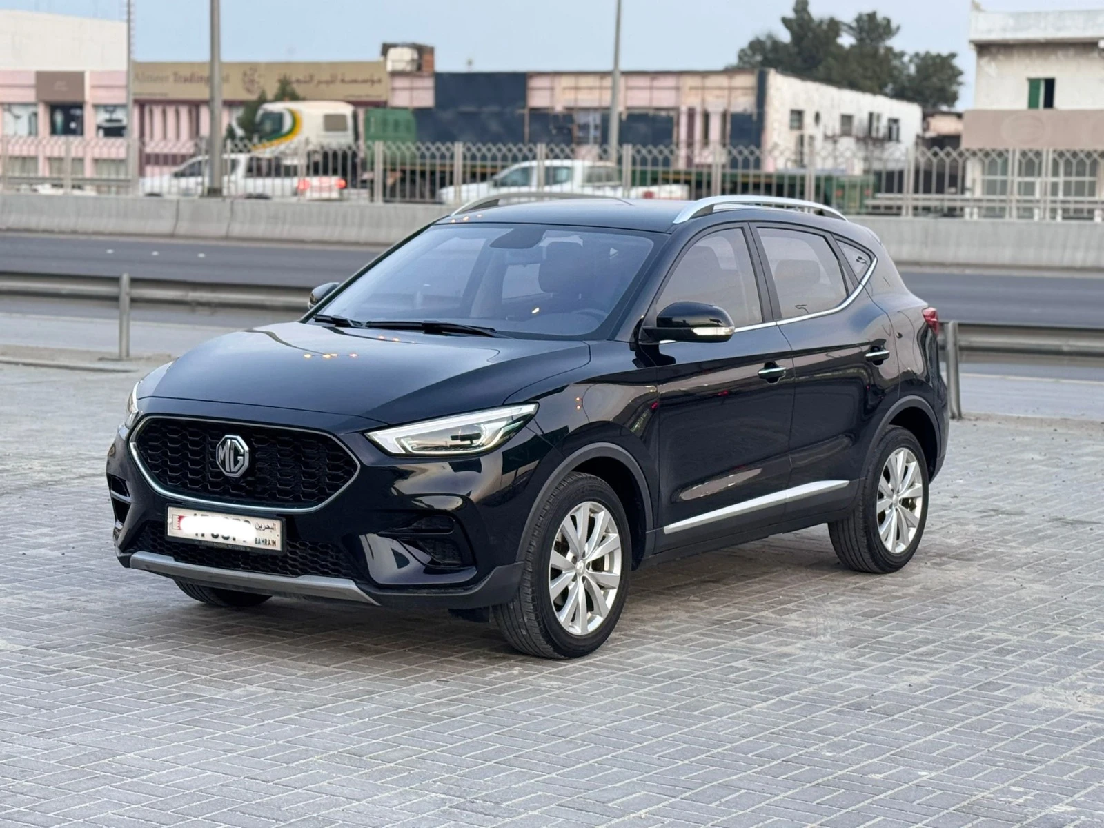 MG ZS 2023 (Black)
