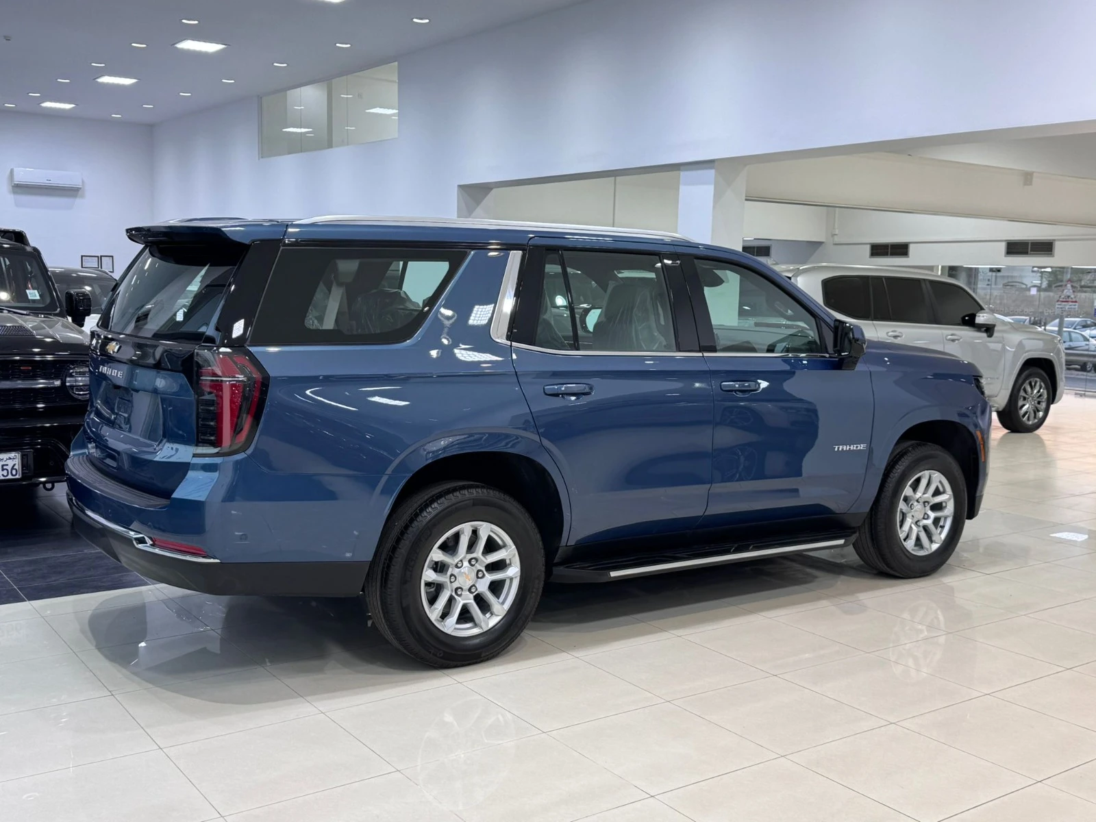 Chevrolet Tahoe LS 2025 (Blue)