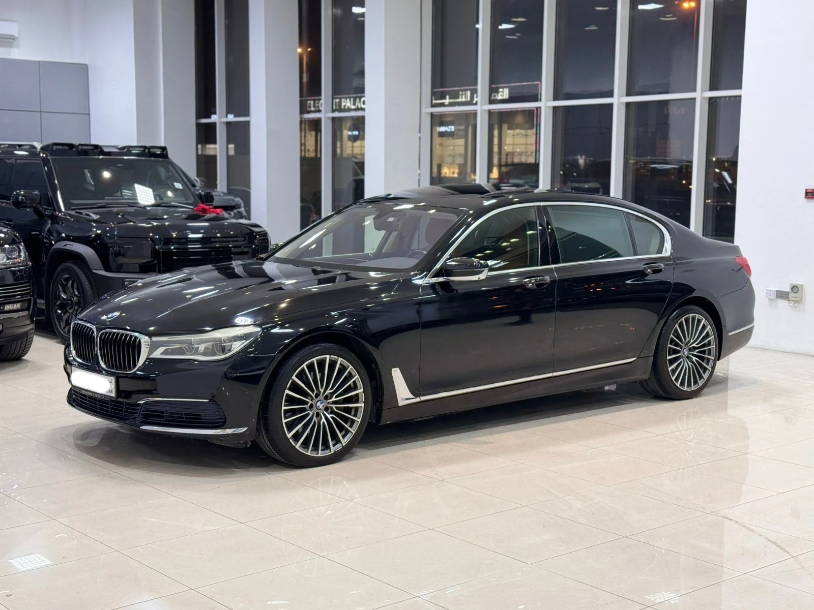 BMW 750Li 2016 (Black)